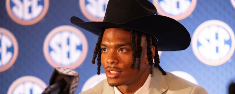 Moore doesn't think No. 1 ranking will bring Alabama pressure