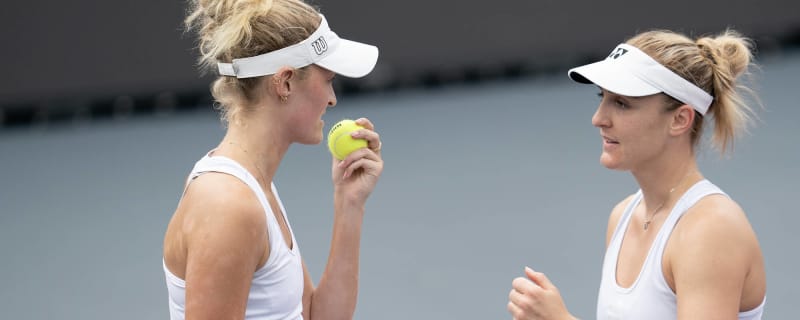 Empty Stands During WTA Finals Doubles Match Rocks Tennis Fans