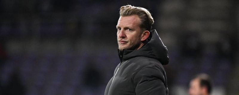 ‘Always thinking…’ – Dirk Kuyt saw ‘future coach’ traits in Xabi Alonso during LFC playing days