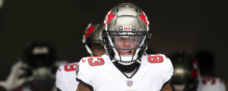 Buccaneers Sign Two Players to One-Year Contracts