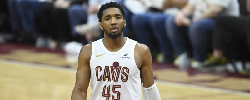 Donovan Mitchell Says Rumor About Him Being Frustrated With Cavaliers Teammates Is False