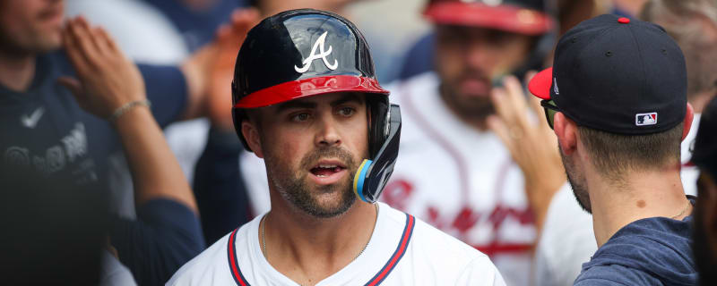  Whit Merrifield throws jab at Phillies following playoff exit