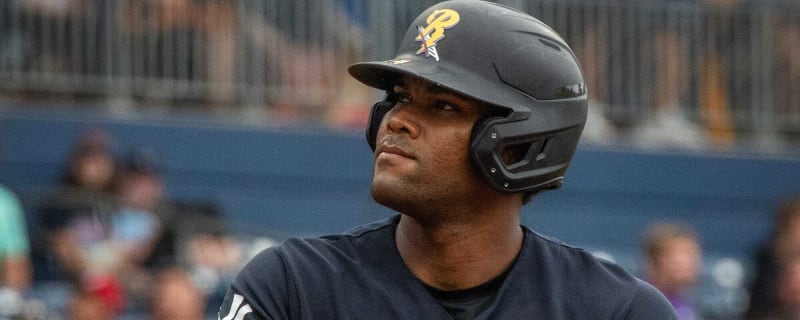 Nationals sign Franchy Cordero to a minor league contract