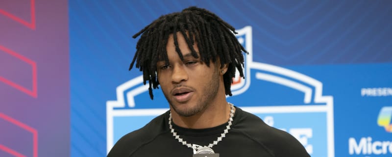 Cowboys take 'home-run hitter' in latest mock draft