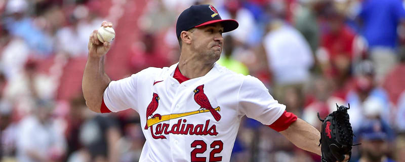 St. Louis Cardinals claim pitcher Packy Naughton off waivers