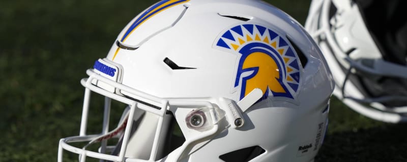 San Jose St. RB dies after bus collides with electric scooter