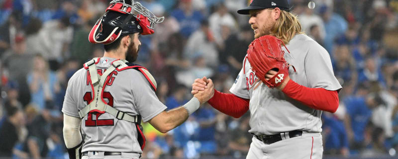 White Sox trade for reliever Diekman, Red Sox get OF Pham