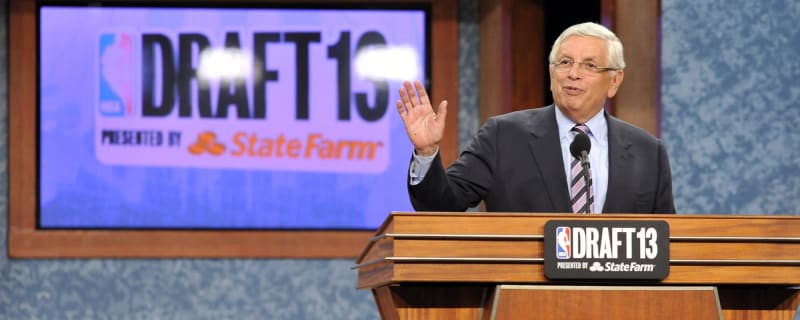 13 Years Ago Today, Chris Paul&#39;s Blockbuster Trade To Lakers Was Vetoed By David Stern