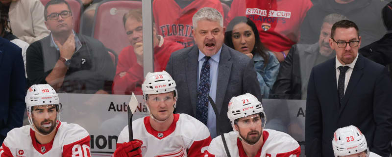 McLellan a Win Away From Fastest Start Ever By Red Wings Coach
