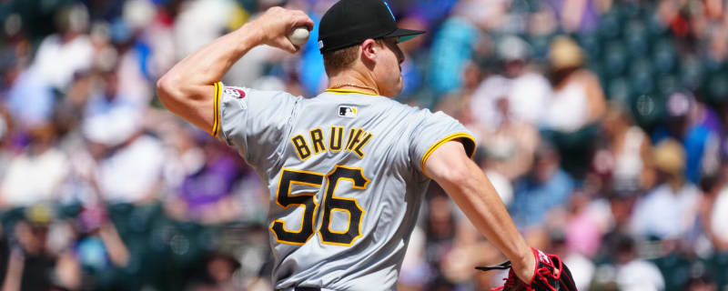 Blue Jays sign Justin Bruihl to minor-league deal