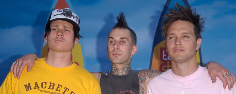 Mark Hoppus gives a shout out to Cincinnati Reds blink-182 cover