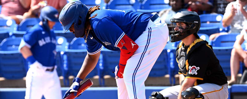 Blue Jays' Vlad Guerrero Jr. dealing with 'minor' knee inflammation, out of  World Baseball Classic - The Athletic