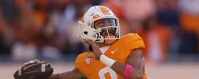 Vols quarterback room makes suggestion that Tennessee should strongly take into consideration