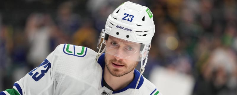 Canucks defenseman Oliver Ekman-Larsson will miss the next 4-6 weeks due to  a fractured foot. Ekman-Larsson sustained the injury at the…