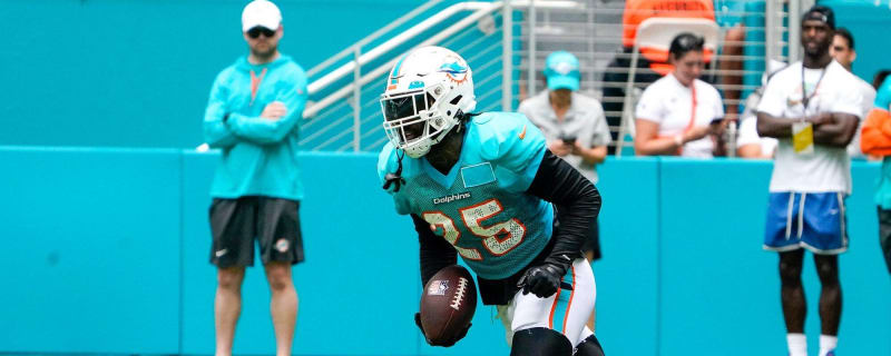 Steelers Urged to Sign Ex-Dolphins CB Xavien Howard