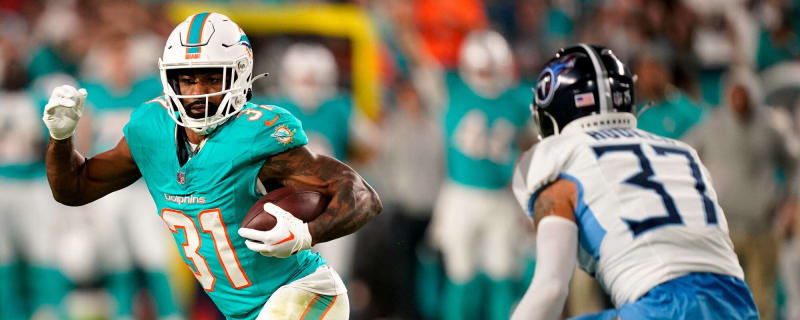 Watch: Dolphins, Titans each commit turnovers in wild first-quarter sequence