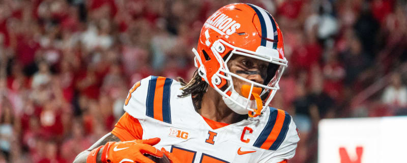 Watch: Illinois stuns Rutgers, scores  TD with 4 seconds left