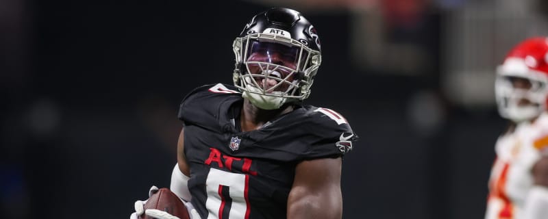 Titans sign veteran OLB Lorenzo Carter
