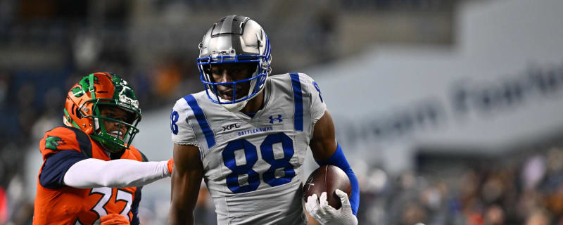 Steelers add another big weapon for QB Kenny Pickett