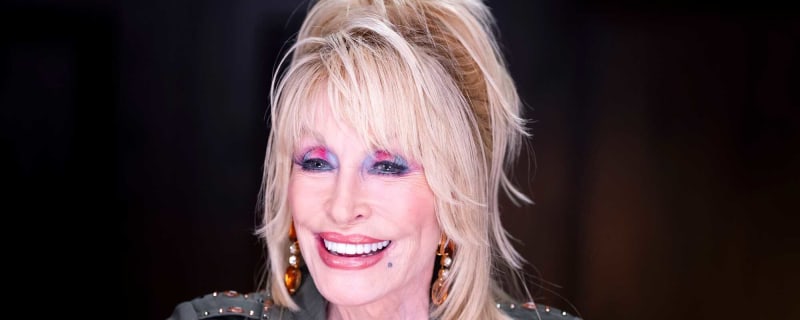 Dolly Parton talks teaming up with Beyoncé, Sabrina Carpenter, and Miley Cyrus