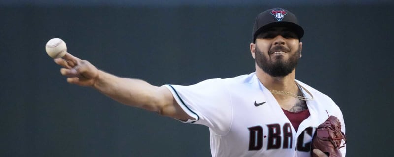 Humberto Castellanos to serve as 27th man for doubleheader