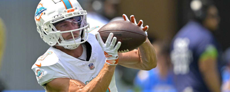 Miami Dolphins Sign Wide Receiver Braxton Berrios 5 Things to Know