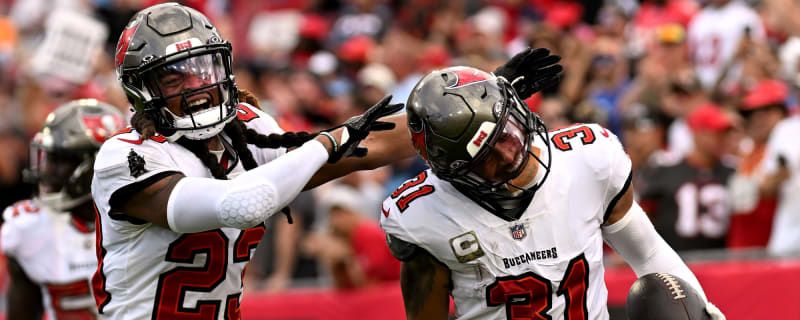 Buccaneers reunite with S Ryan Neal on practice squad deal