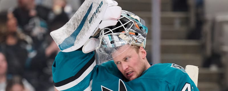 Sharks Hold Out Vitek Vanecek as Trade Rumors Swirl