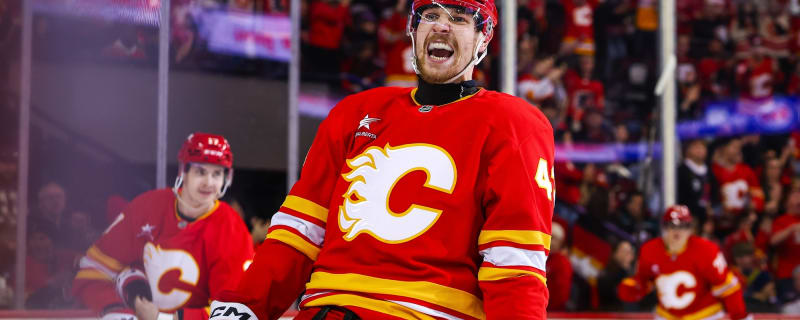 The Flames’ best goals of 2024-25: Adam Klapka pulls off a nasty fake to score backhand goal against Ducks