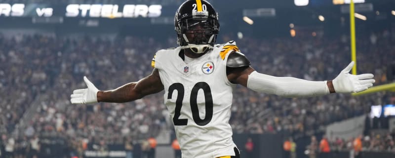 Mike Tomlin shouts out Joey Porter Jr. after win over Rams