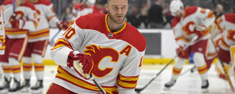 Struggles Continue for Flames’ Jonathan Huberdeau