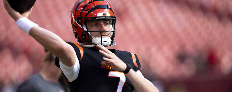 Cowboys Working Out QB Reid Sinnett