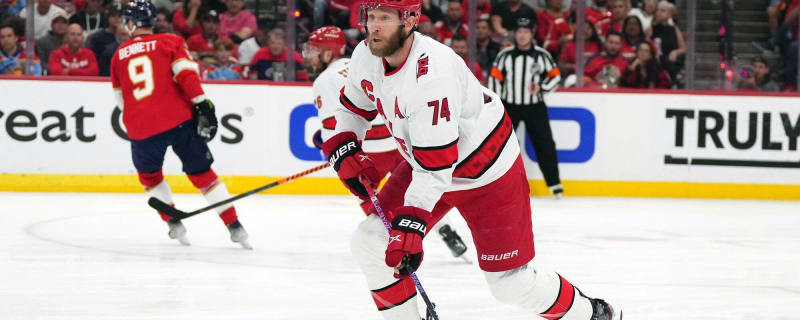 Report: Carolina Hurricanes working on long-term extension for Jaccob Slavin