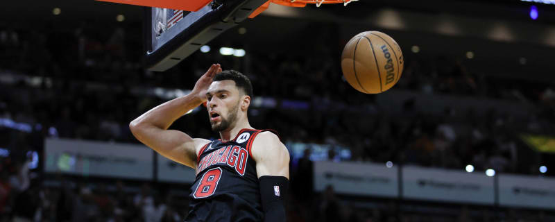 New Orleans Pelicans guard Dyson Daniels (11) moves the ball down court in  the second half of an NBA basketball game against the Chicago Bulls in New  Orleans, Wednesday, Nov. 16, 2022.