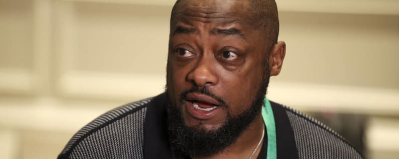 Insider Wonders if Mike Tomlin Would Opt Out of Contract Extension