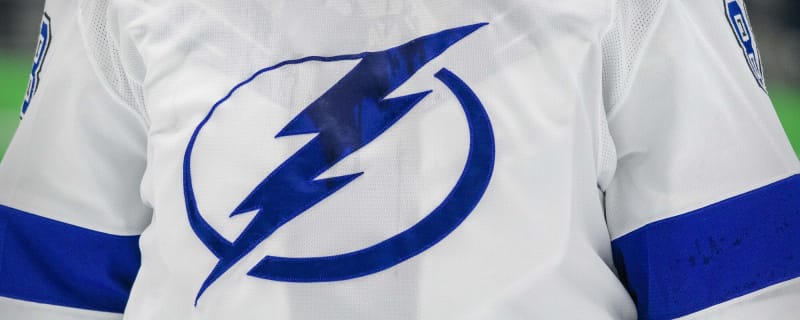 Lightning owner offers $50,000 bonus (minimum) to employees