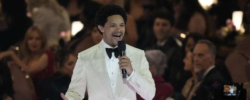 Trevor Noah pokes fun at the NFL cameras loving Taylor Swift during 2024 Grammy Awards