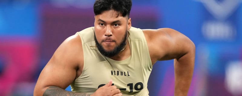 Steelers Work Troy Fautanu at Right Tackle at Rookie Minicamp