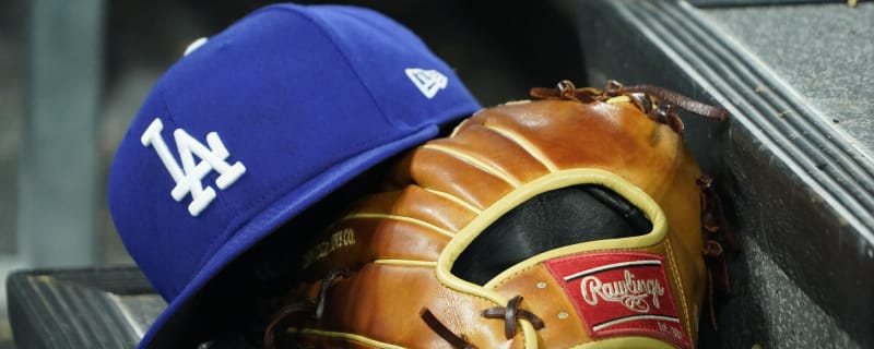 2025 Dodgers Love L.A. Community Tour: Luis Cruz Joins Efforts At Los Angeles Regional Food Bank
