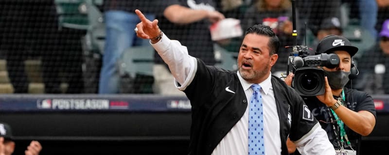 MLB World Reacts To Tuesday's Ozzie Guillen News - The Spun: What's  Trending In The Sports World Today