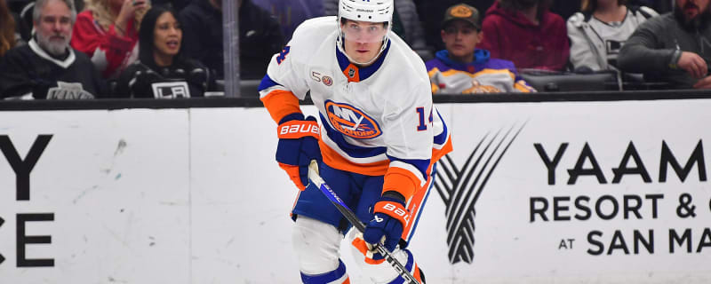 Bo Horvat, Islanders Agree to 8-Year Contract Extension Worth Reported $68M, News, Scores, Highlights, Stats, and Rumors