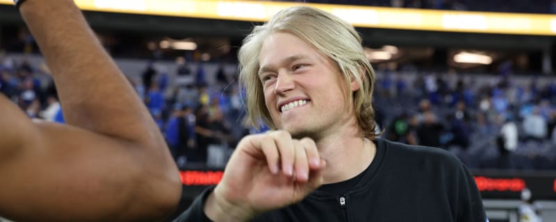 Longtime UCLA Football Coach Gets Well-Deserved Promotion