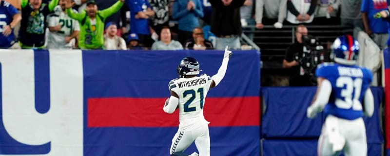 Rookie Devon Witherspoon scores on 97-yard pick-6 as Seahawks' defense  leads Seattle over Giants