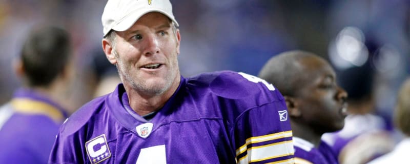 Brett Favre Reportedly Got Brad Childress Fired… From a Deer Stand