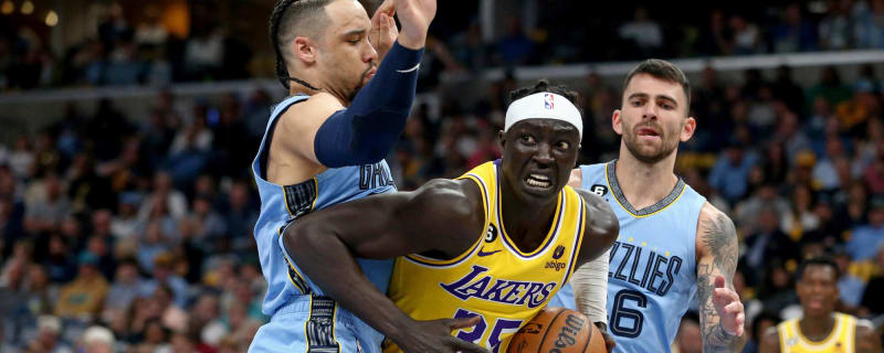 Anthony Davis Sounds Off on Wenyen Gabriel After Lakers Beat Timberwolves
