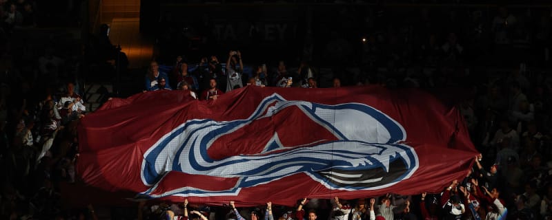 Avalanche honours Nordiques, even in playoffs