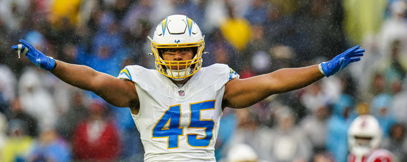 New Chargers’ Coach Doesn’t Hold Back On Tuli Tuipulotu