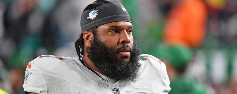 Dolphins Activate OL Isaiah Wynn, Cut Lester Cotton Among Other Moves