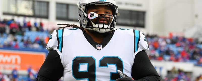 Carolina Panthers waive defensive tackle Bravvion Roy, sign LaBryan Ray