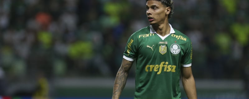Sources: Tottenham now 'keeping a close watch' on €100m-rated Man United target